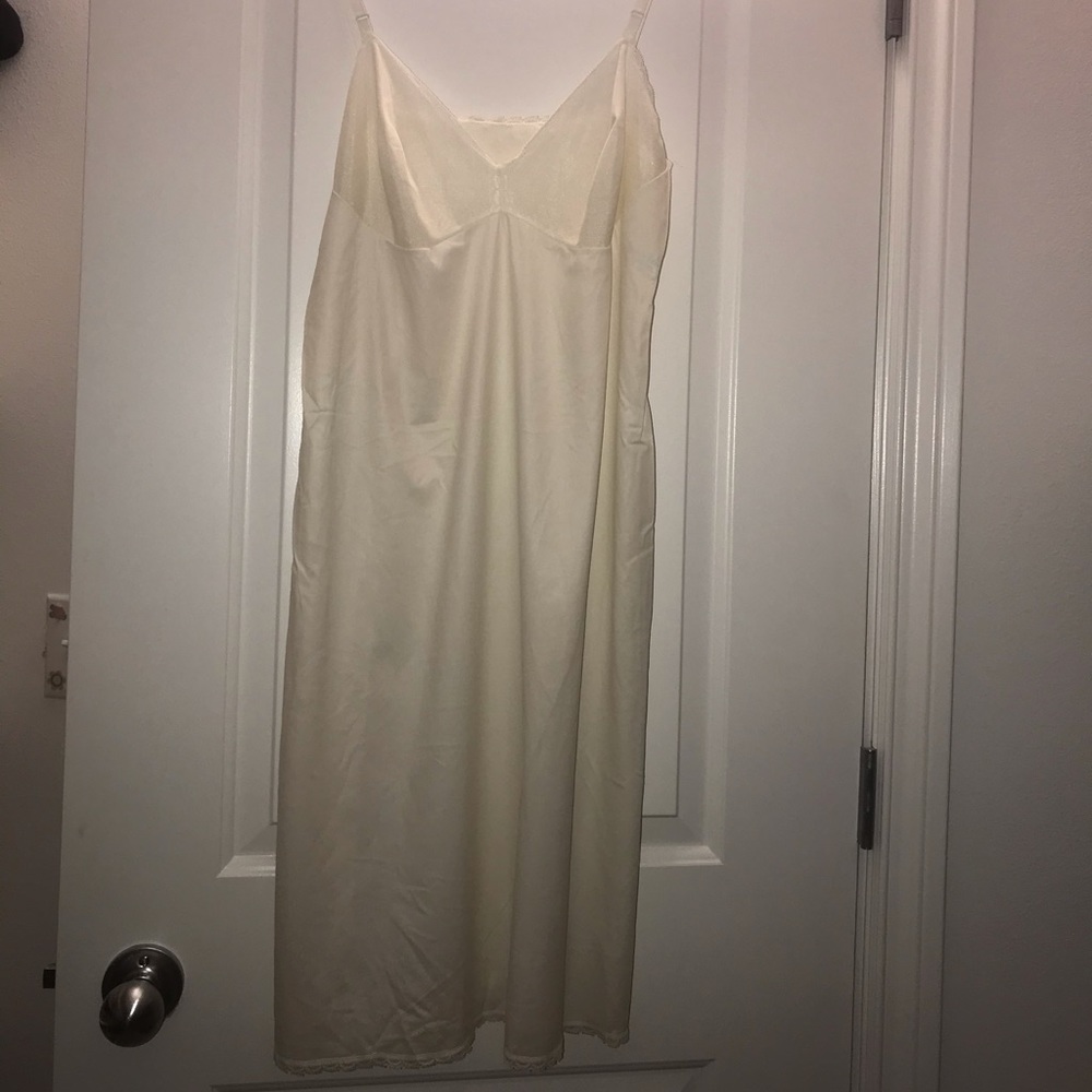 Vanity Fair Lingerie Slip